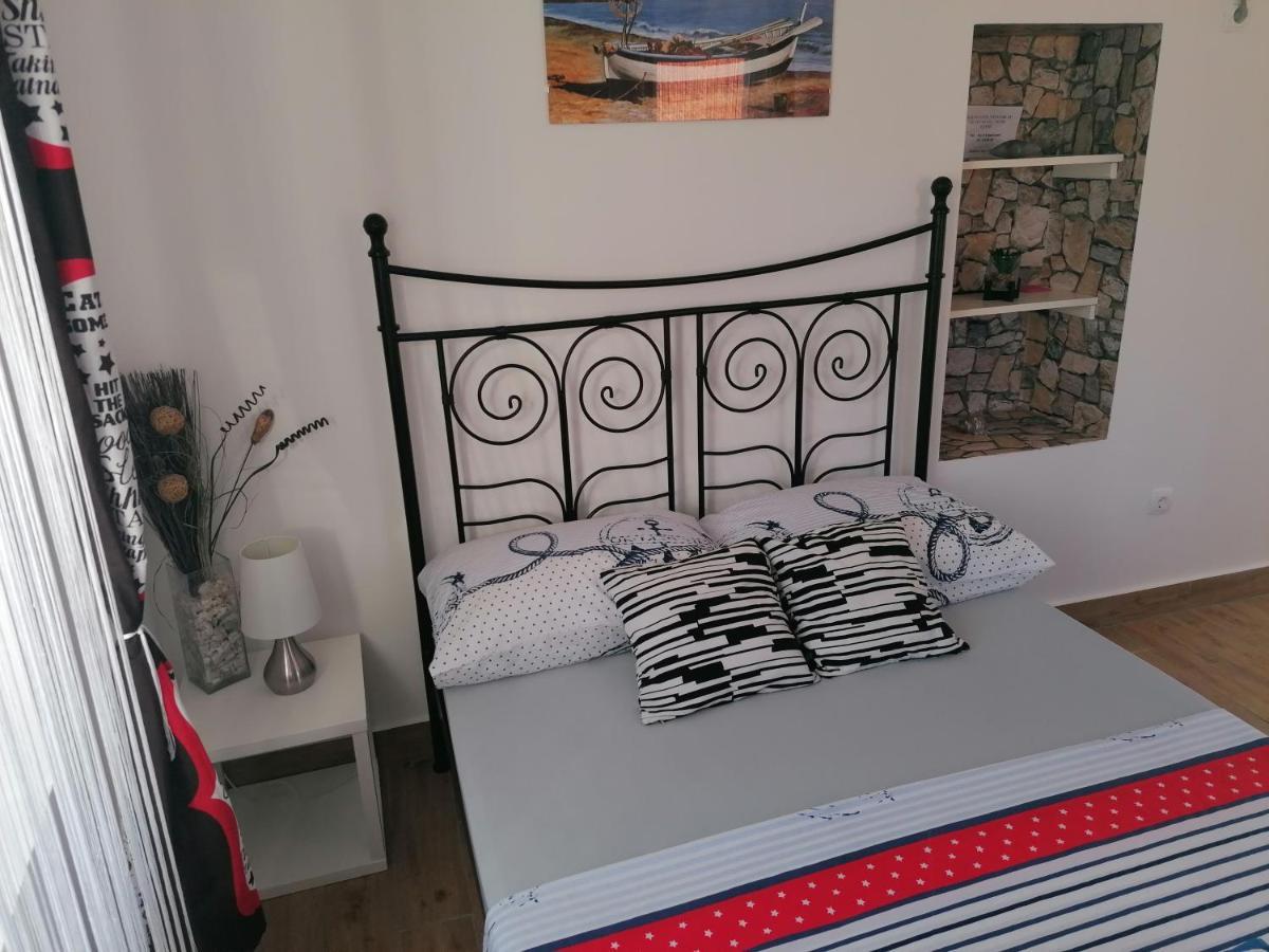 Stone House Apartment Slatine Ngoại thất bức ảnh